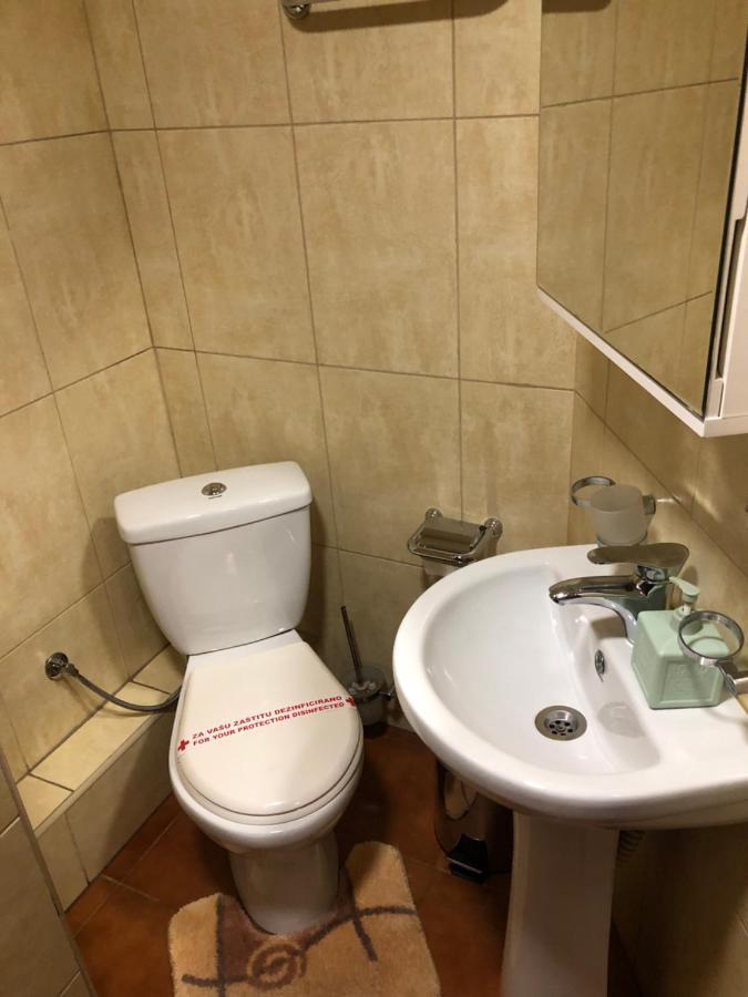 Hotel Royal 比耶洛波列 外观 照片