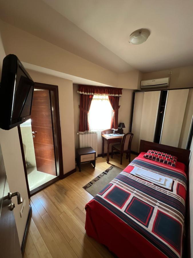 Hotel Royal 比耶洛波列 外观 照片
