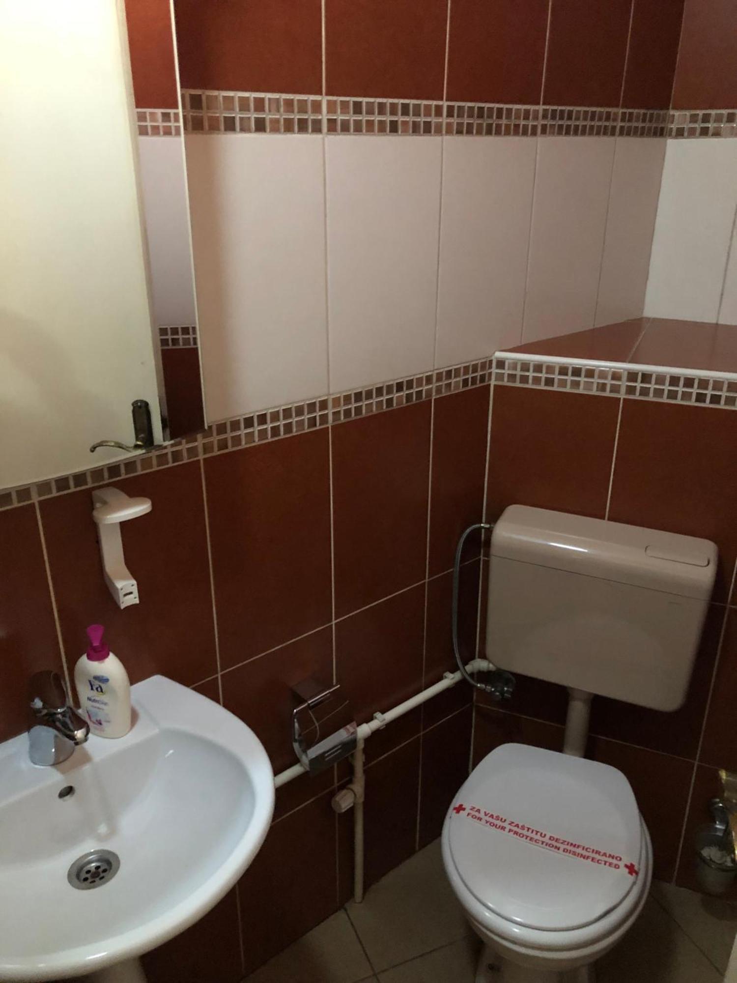 Hotel Royal 比耶洛波列 外观 照片